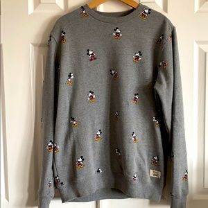 Limited Mickey Mouse vans crewneck